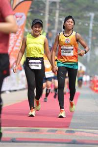 BIB: 40302, 40162
                            <button type="button" onclick="openModal(8215900)" class="btn btn-primary btn-sm float-right btn-popup" data-toggle="modal" data-target=".modal-high-quality">
                        <i class="fas fa-shopping-cart"></i> Add to Cart
                    </button>
                                            <button type="button" onclick="isThisMe(8215900, true)" class="btn btn-success btn-sm float-right btn-popup btn-isme hidden" data-toggle="tooltip" data-placement="bottom" title="นี่คือรูปของคุณใช่ไหม คลิกที่นี่เพื่อเอาเข้าอัลบั้ม">
                        <i class="fas fa-plus"></i> Add to album
                    </button>
                    <button type="button" onclick="isThisMe(8215900, false)" class="btn btn-warning btn-sm float-right btn-popup btn-isnotme hidden">
                        <i class="fas fa-ban"></i> Remove from album
                    </button>